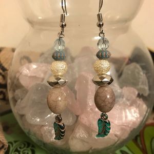 NEW! beaded feather dangle drop earrings